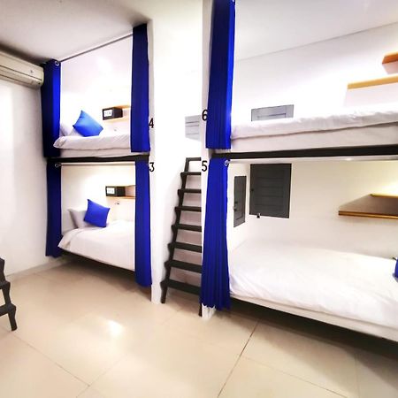 Cornerstone Bali Coworking Hostel Canggu Kamer foto